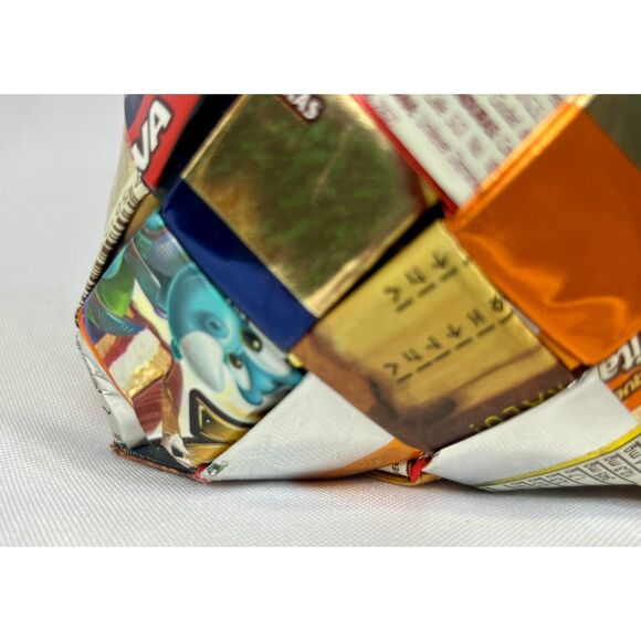 Vintage Candy Gum Wrapper Woven Handbag Recycled Material - Picture 7 of 9